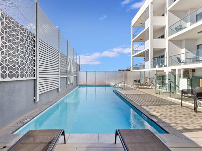 6 / 180 Stirling Street, Perth