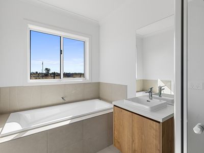 42 Gorman Drive, Yarrawonga