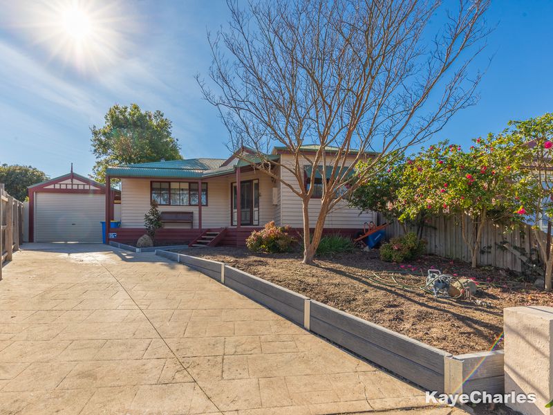 4 Kevin Close, Beaconsfield