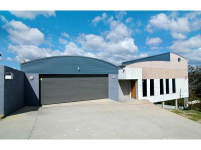 28 Chandos Street, Eden
