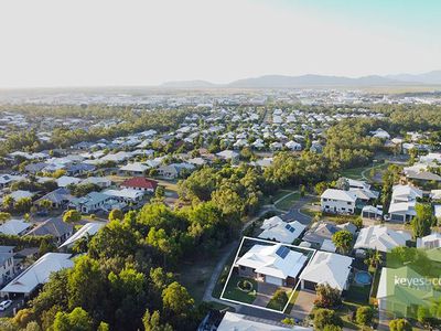 19 Monte Visto Court, Mount Louisa