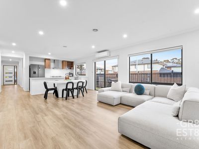 9 Titch Street, Cranbourne