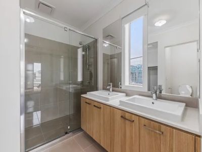 21 Mocha Gr, Clyde North