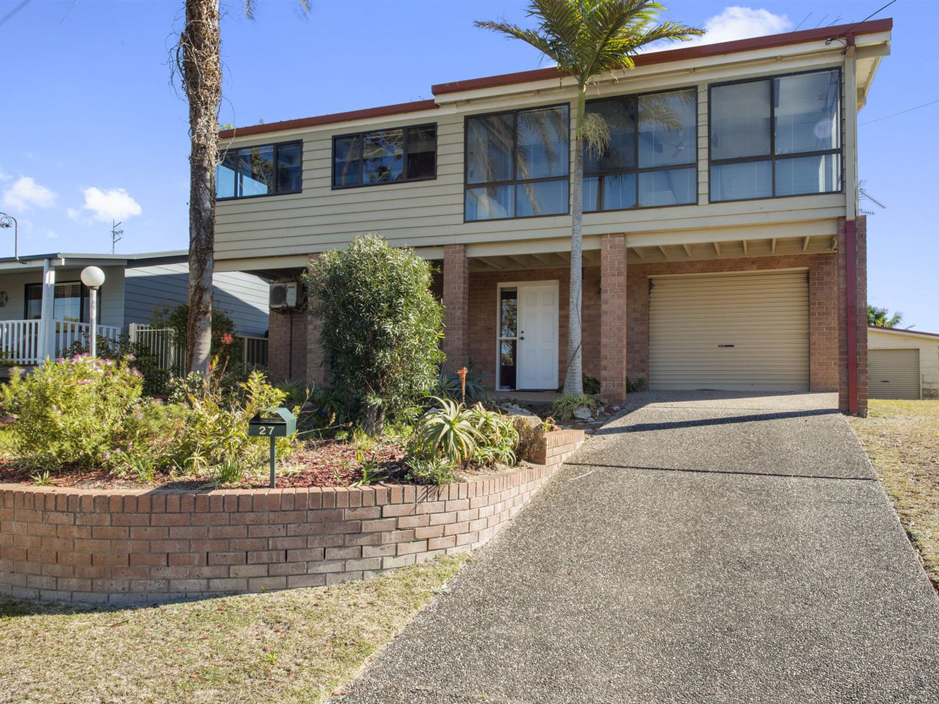 27 Torquay Drive, Lake Tabourie