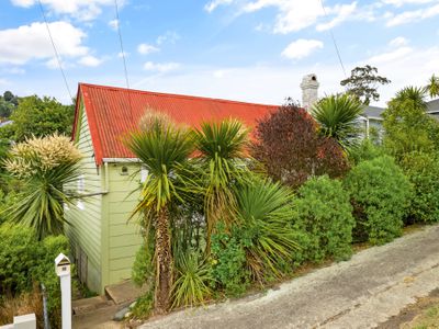 18 Mary Street, Port Chalmers