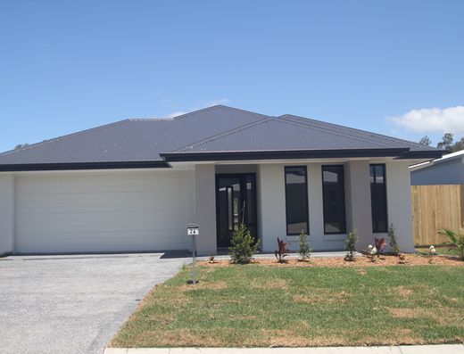 Suburban Community Living At It's Finest.  image 3