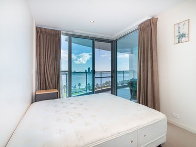 112 / 132 Terrace Road , Perth