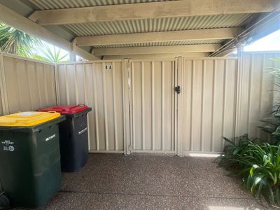 8A Renfrew Crescent, Edgeworth