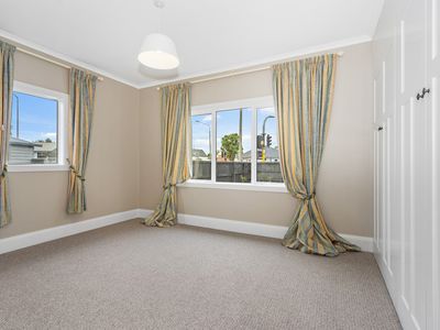 103 Idris Road, Bryndwr