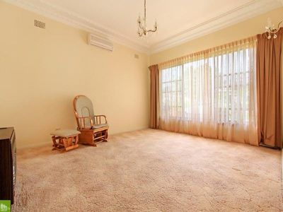 24 Cummins St, Unanderra