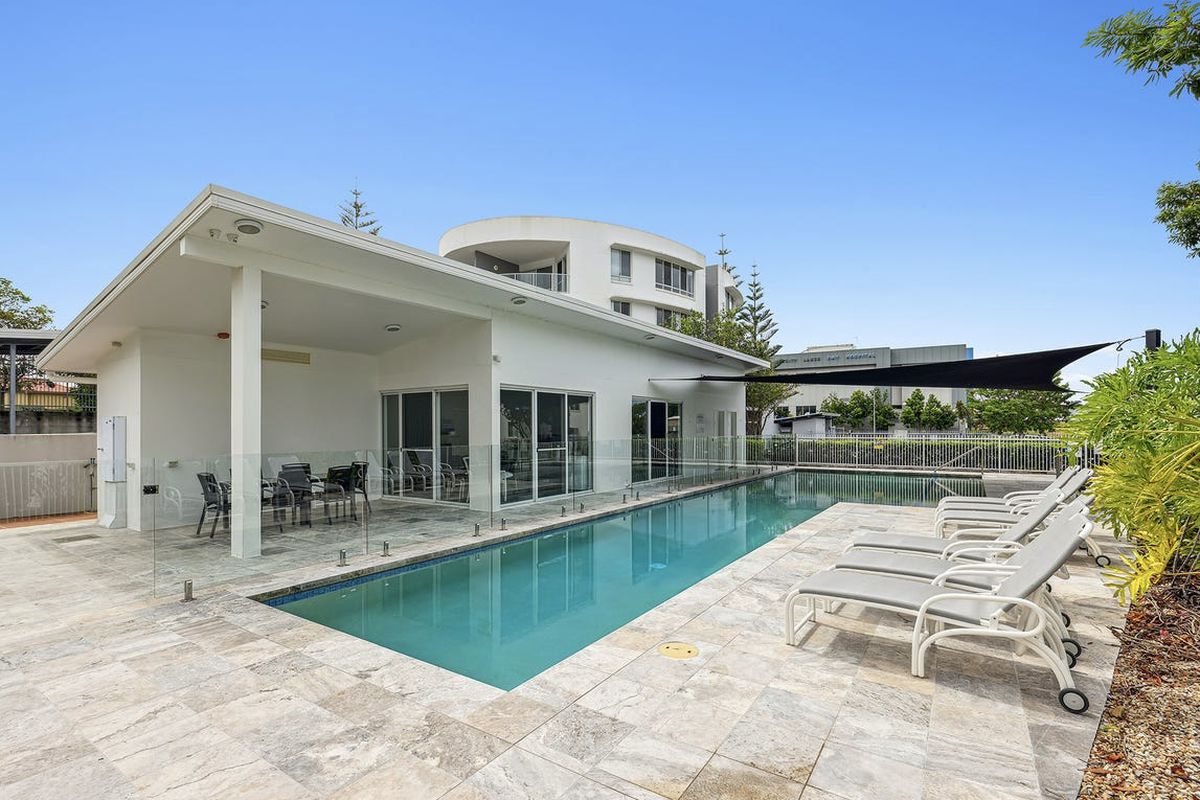 13 / 98 University Drive, Varsity Lakes