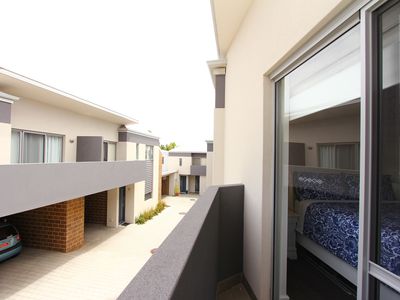 8 / 31 Pollard Street, Glendalough