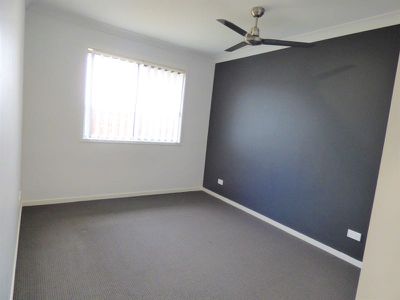 2 / 19 Rosella Street, Redbank Plains