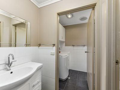 2 / 7 BONSHOR STREET, Millicent