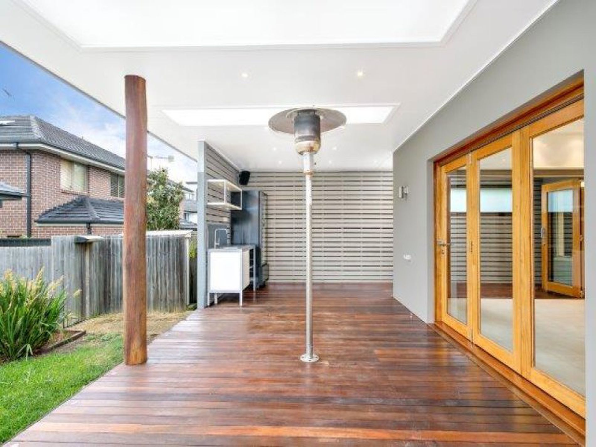 46-46A Clonmore Street, Kellyville Ridge