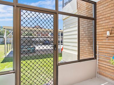 3 / 9-11 Peterborough Avenue, Lake Illawarra