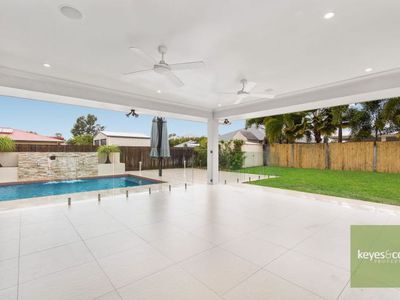 38 Ashmore Crescent, Burdell