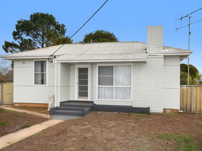 114 Algalah Street, Narromine