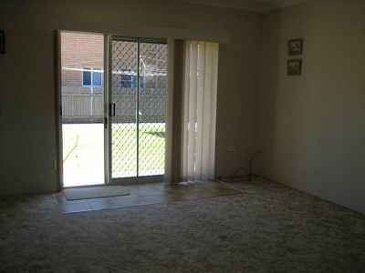 4 / 45 Reddall Pde, Lake Illawarra