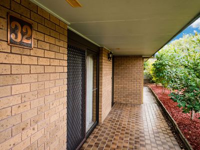 1 / 32 HUON CREEK ROAD, Wodonga