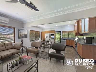 16 East Street, Dubbo