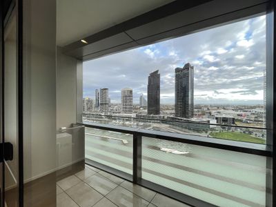 unit 1504s / 883 Collins Street, Docklands