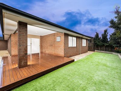 93 Tristania Drive, Point Cook