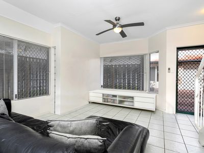 1/67 Digger St, Cairns North