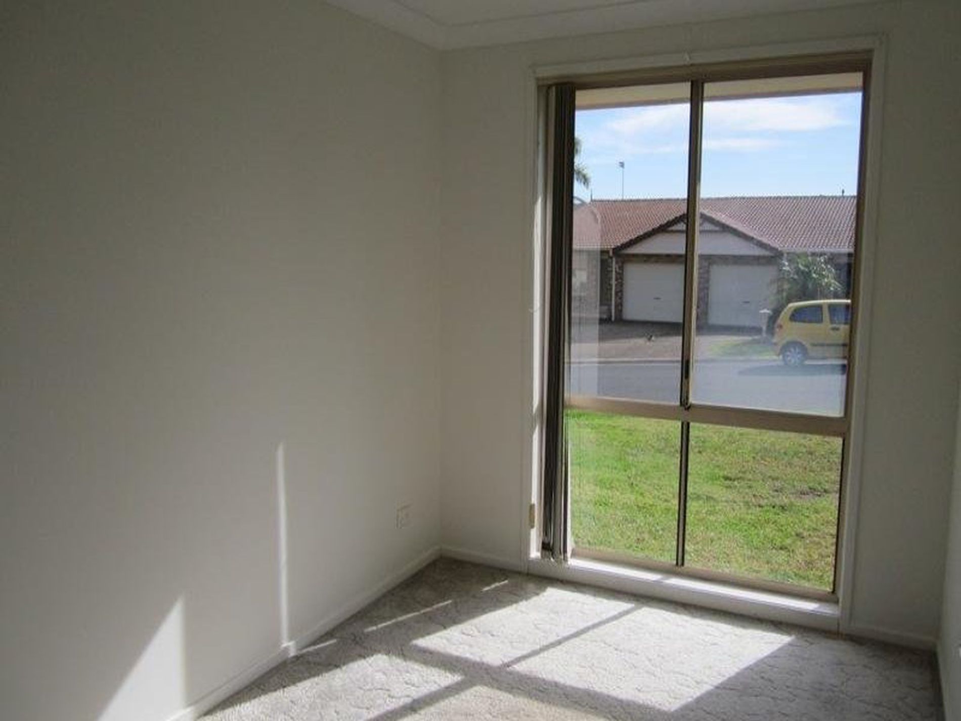 10 Corunna Crescent, Flinders