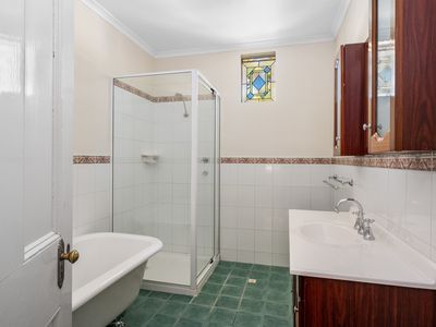 76 Ward Street, Lamington