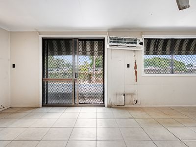 13 Herries Street, Earlville