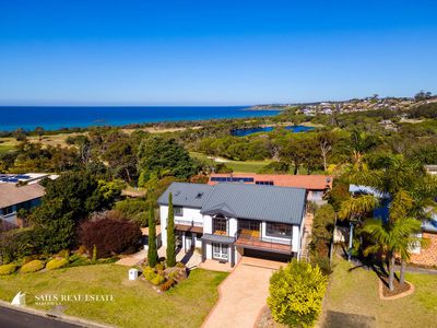 100 Pacific Way, Tura Beach