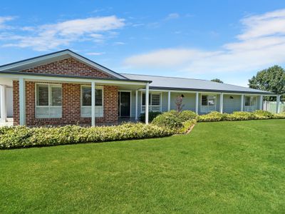2 Gilgai Court, Dubbo