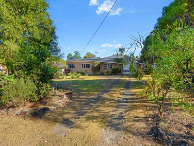 37 SUNNINGDALE AVE, Rochedale South