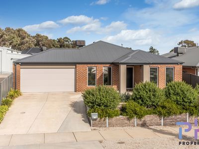 18 Ashbourne Way, Kangaroo Flat