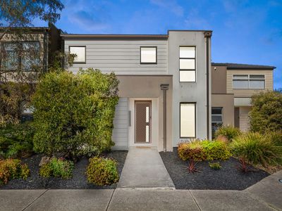 16 LEVENS LANE, Mernda