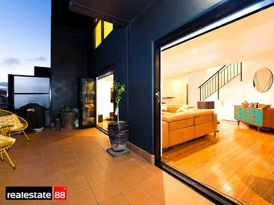 907 / 251 Hay Street, East Perth