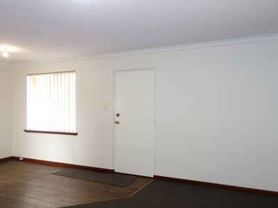 15B Bader Way, Stirling