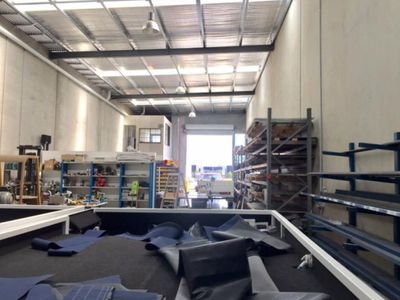 2 / 83 Riverside Avenue, Werribee