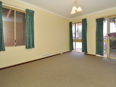 12 Shotover Place, South Kalgoorlie