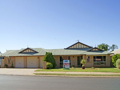 11 McCleery Street, Kalgoorlie