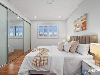 6 Meadows Road, Cabramatta West