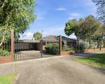 2 Rebecca Drive, Sale