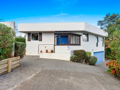 1/5 Seaview Road, Castor Bay