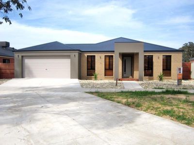 Lot 2 Leslie Street, Marong