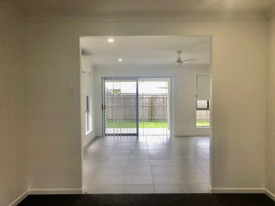 62 Hyland Circuit, Flagstone