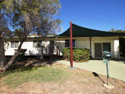 25 Bluebird Court, Longreach