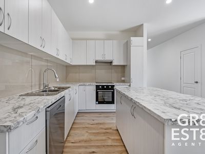 2a & 2b Evelyne Avenue, Cranbourne