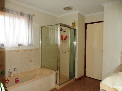 6 Claude, Hampton Park