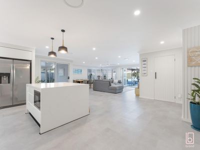 8 Peppercorn Avenue, Woongarrah